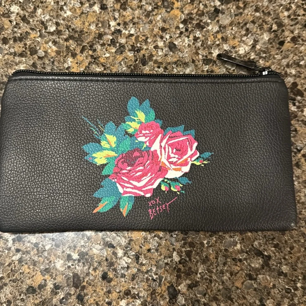 NEW small cosmetics bag